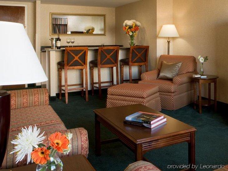 Holiday Inn Arlington At Ballston By Ihg Cameră foto