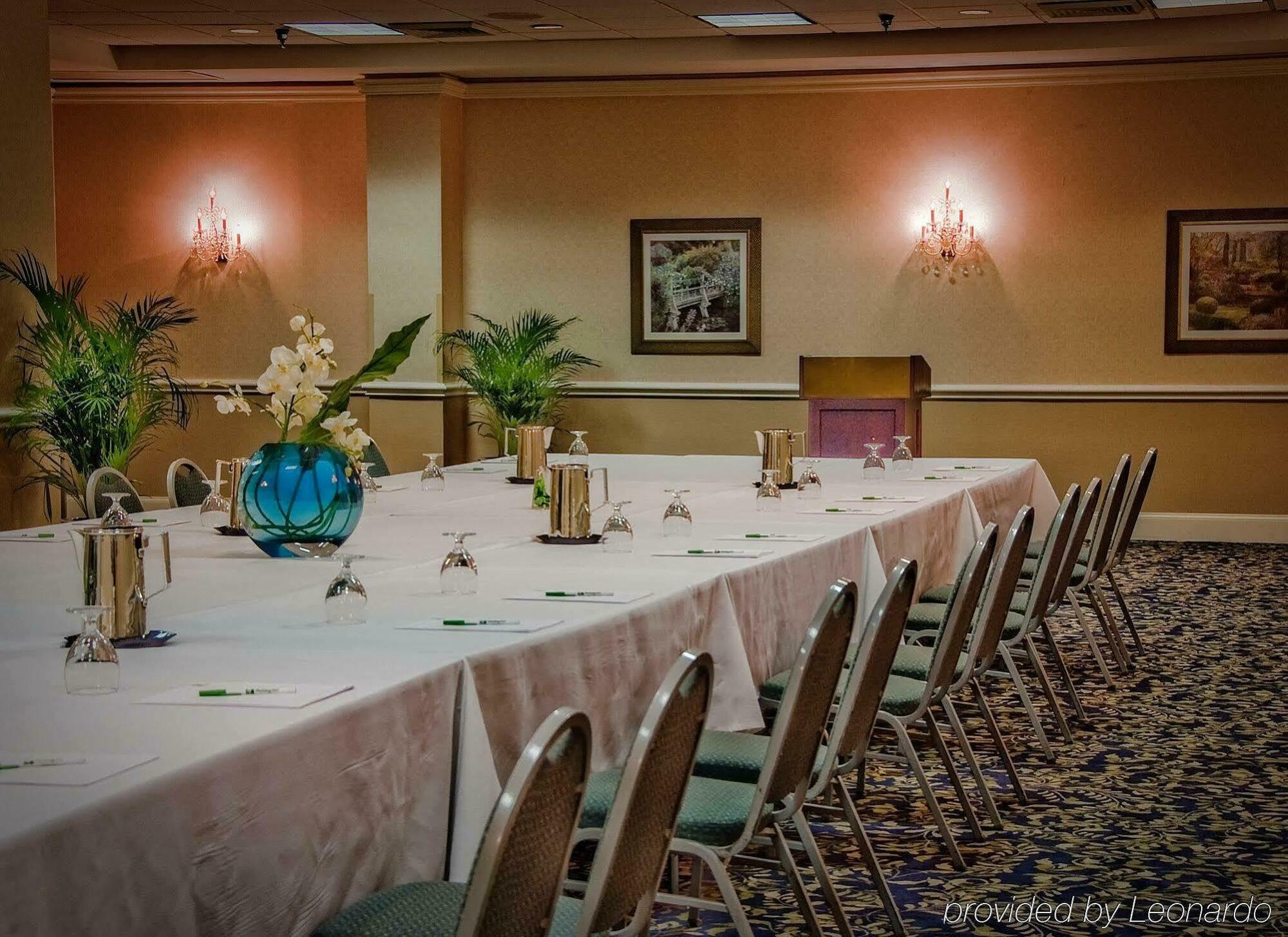 Holiday Inn Arlington At Ballston By Ihg Facilități foto